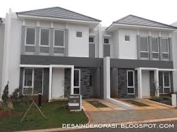 Kini yuni hidup nyaman di rumah mewahnya yang terletak di kawasan ragunan, jakarta selatan. Desain Rumah Mewah Putih Cek Bahan Bangunan