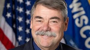 Joe Sheehan's Instagram, Twitter & Facebook