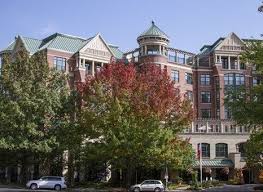 Sunrise On Connecticut Avenue 5111 Connecticut Ave Nw Washington Dc 20008 House Styles Retirement Living Mansions