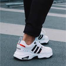Strutter Sneakers Wit Zwart Sneaker Adidas Outfit Adidas