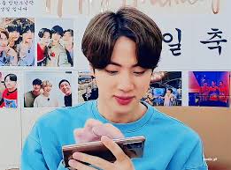 Kim seokjin jin bts birthday vlive. 201204 ì„ì§„ì•„ ìƒì¼ì¶•í•˜í•´ Vlive Kim Seokjin Seokjin Jin