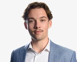 Financial Analyst Max Denny Central Coast Headshot & Portrait Photography  Studio