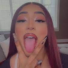 Rakhi Gill🇨🇦🇺🇸🇮🇳 (@iamrakhigill) / Twitter