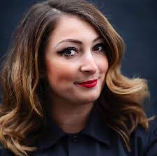 Denise Grieve's Instagram, Twitter & Facebook