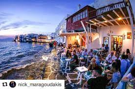 Domani 21/04.2009 è un singolo del supergruppo italiano artisti uniti per l'abruzzo, pubblicato il 6 maggio 2009. Negrita Mykonos On Instagram That Stunning View Negritamykonos Bar Littlevenice Cocktails Mykonos Repost Mykonos Places To See Greece Travel