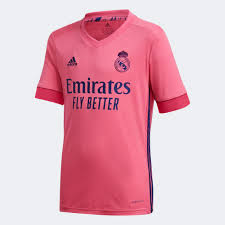 Das trikot von real madrid für die spielzeit 2019/20 birgt kaum überraschungen. Gegen City Pinkes Auswarts Trikot Wird Erstmals Getragen Real Total