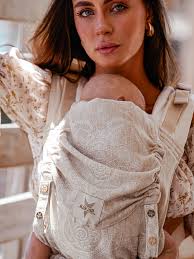 Online now! ☆kokadi Wild Love☆ Limited Edtion Make summer last longer by  picking up the new kokadi Wild Love in intense plum and pure, bright white!  The material is exceptional: a combination