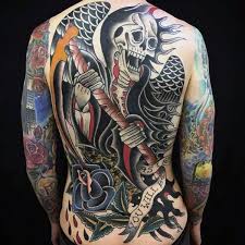 Top 103 American Traditional Tattoos 2020 Inspiration Guide Traditional Back Tattoo Old School Tattoo Designs Traditional Tattoo