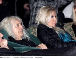 We did not find results for: Annita Pania Nikos Karbelas H E3ormhsh Twn Prwhn Me Toys Nyn Syntrofoys People Amp Style Eidhseis