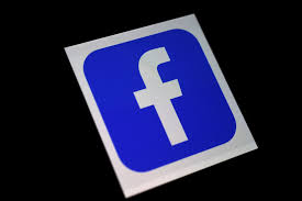 Chaque jour, nous pouvons voir des gens partageant des photos sur facebook et il ya des millions d'albums. Facebook Repart A L Offensive Pour Proteger La Presidentielle Americaine La Presse