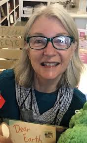 Awesome Authors: Erin Dealey