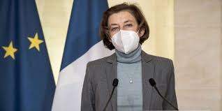 L'hebdo de la droite qui s'assume. Tribune De Militaires Dans Valeurs Actuelles La Ministre Des Armees Demande Des Sanctions