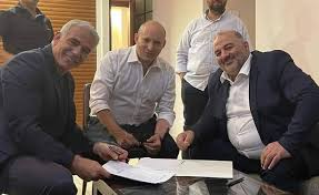עלייה לישראל אפשרית ליהודים, וגם לצאצאיהם של יהודים ובני זוגם. Rdodfle6udvwlm