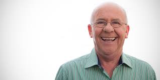 Gradam saoil le bronnadh ag Cumann Lúthchleas Gael ar Sheán Bán Breathnach 