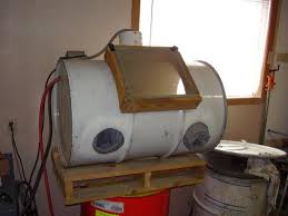 Air pressure (usually 80 to 90 psi) to both the hose and pressure Bead Blasting Cabinet Cabinet