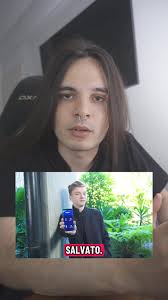 Mateo Salvatto y el Humor: Vende Humo