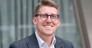 Paul Eldred's Instagram, Twitter & Facebook