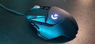 There are no downloads for this product. Logitech G502 Hero Review A Slight Improvement On An Old Standard Pcworld