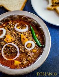 Bengali Keema Curry A K A Mutton Mincemeat Curry With Potato Chunks Recipe Keema Recipes Indian Cooking Mutton Recipes