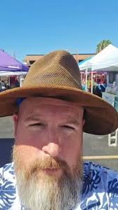 It's lunch time! You need to come get lunch at the Farmer's Market!! 2 more  hours left and then we are breaking down for the day. Come grab your  favorites and take another one home too. #KnowYourFood ...