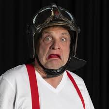 Shari Ross (@rainbowgirl33)