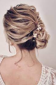 Brautfrisur Hairandmakeupbylisamaehlmann Brautstyling In Hamburg Und Umgebung Brautstyling Braut Brautfrisur