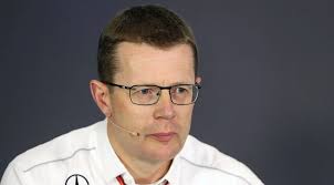 Mercedes F1 engine head Cowell to step down