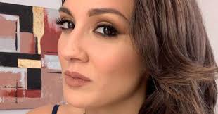 Francesca manzini (roma, 10 agosto 1990) è un'imitatrice, comica, conduttrice radiofonica e conduttrice televisiva italiana. Francesca Manzini Mara Venier Ce L Ha Con Me Ed E Stata Gelida Ma Non E L Unica In Rai Sono Stata Bistrattata Ingiustamente Il Fatto Quotidiano