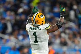 Packers surge past Bears 14-3 at halftime