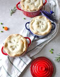 Mini Chicken Pot Pies In 2020 Mini Chicken Pot Pies Pot Pie Mini Pot Pies