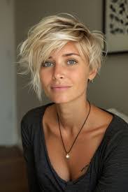 Shelley Doherty's Instagram, Twitter & Facebook