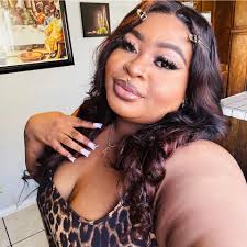 We open in TWO DAYS at the Fall Carnival in Pawtucket, RI!! 😊✨ Join us  from October 16th-19th, learn more