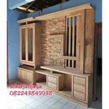 Dibuat menggunakan bahan baku kayu jati perhutani dan di kerjakan langsung oleh para. Penyekat Ruangan Jati Jepara
