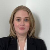 Elizabeth Galarza's Instagram, Twitter & Facebook