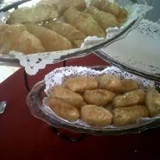 Mofongo is a puerto rican specialty made of plantains, chicarrones (fried pork skins), chicken stock and a bit of fried pork. Pastelon Puerto Rican Layered Casserole Recipe Allrecipes