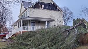 49 catoctin circle southeast, leesburg, virginia 20175, united states. Tornado Causes Damage In Leesburg Virginia Wusa9 Com