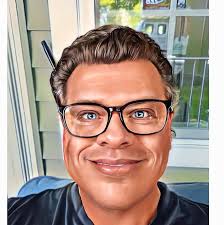 Today we wish two of our own a very happy & long retirement. Lieutenant  Mike Kelvy served the Hamilton Police Division with distinction for 26  years. Lt Kelvy has moved through the