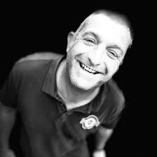 New to using the portal we have 2 ps5 in the house can connect 1 fine but  the other ps5 does not show up trying pressing triangle button to search  again but