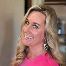 Tory Wilson's Instagram, Twitter & Facebook