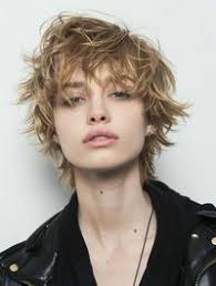 Anna Lovelace (l00velace)