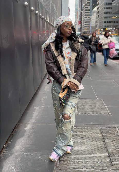 Larah DWS Shares Vibrant Streetwear Style Tips