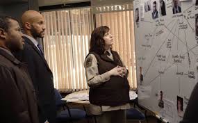 Stena Sumasshedshego Detektiva Poisk V Google Detective Fargo Tv Series Detective Shows