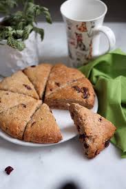 Scones Coco Cranberry Et Peanut Butter Du Bio Dans Mon Bento Recette Recette Simple Et Rapide Beurre De Cacahuete Recette Dessert Leger
