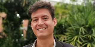 Daniel Castaño Zapata es el nuevo Decano de la Facultad de Ciencias  Sociales y Humanas de la UdeMedellín