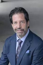 Matthew Angus's Instagram, Twitter & Facebook