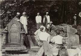 We did not find results for: Potret Lawas On Twitter Restorasi Makam Maulana Malik Ibrahim Atawa Sunan Gresik Pada April 1912 Pemugaran Ini Dipimpin Dr Da Rinkes