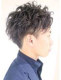 簡単セットスパイラルパーマ 刈り上げ ツーブロック l006117088 ダルシット dulcet のヘアカタログ ホットペッパービューティー パーマ スパイラルパーマ スパイラルパーマ メンズ