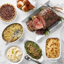 Hand selected usda angus aged 45 days, dry rubbed with a proprietary seasoning blend and cured for two days before roasting low and slow. Complete Prime Rib Christmas Dinner Serves 8 Prepared Meal Delivery Williams Sonoma