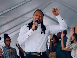 Pastor Lovy Elias Shared One Thing He Believes Attracts God To A Person |  Christian Learning & News