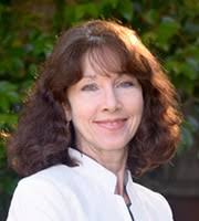 Laura Murdock's Instagram, Twitter & Facebook